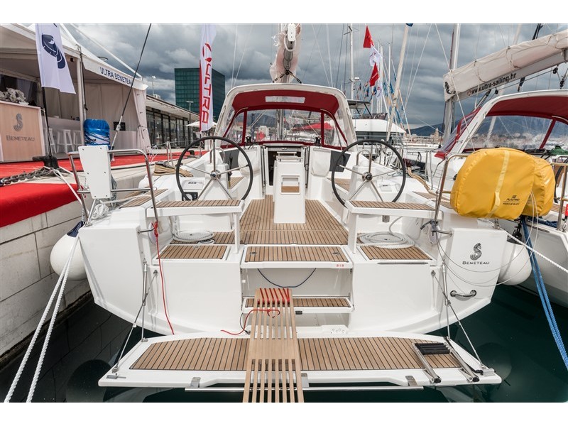 Oceanis 38.1 Majano